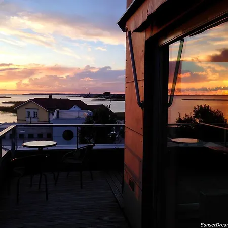 Sunset Dream With A Panoramic Seaview Apartmán Haapsalu